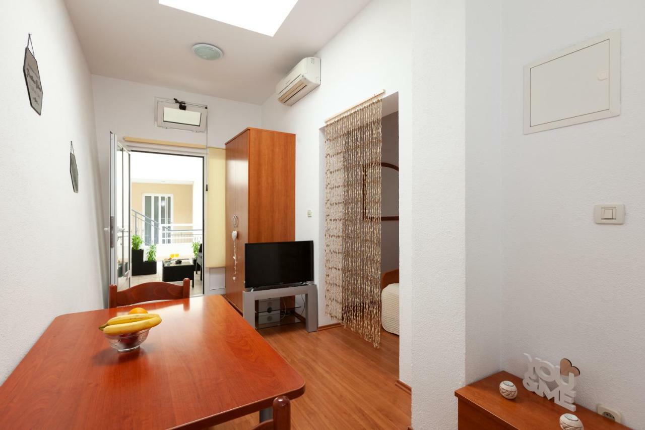 Apartments R Makarska Eksteriør bilde
