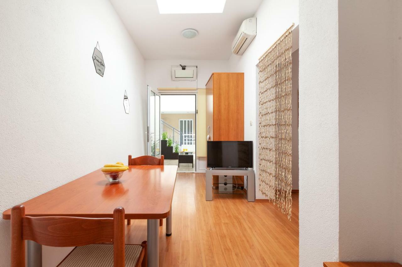 Apartments R Makarska Eksteriør bilde